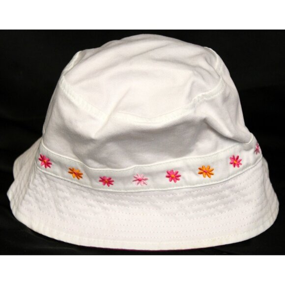 NEW OshKosh B'Gosh Reversible Bucket Hat size 4-6x White Pink Flowers Baby Girl - Picture 1 of 6